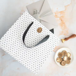 Small bag with dots and wax seal