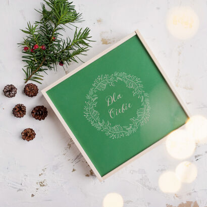 Wooden square bottles box 15x23 with engraving