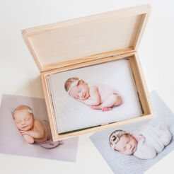 Wooden box 15x23 with engraving
