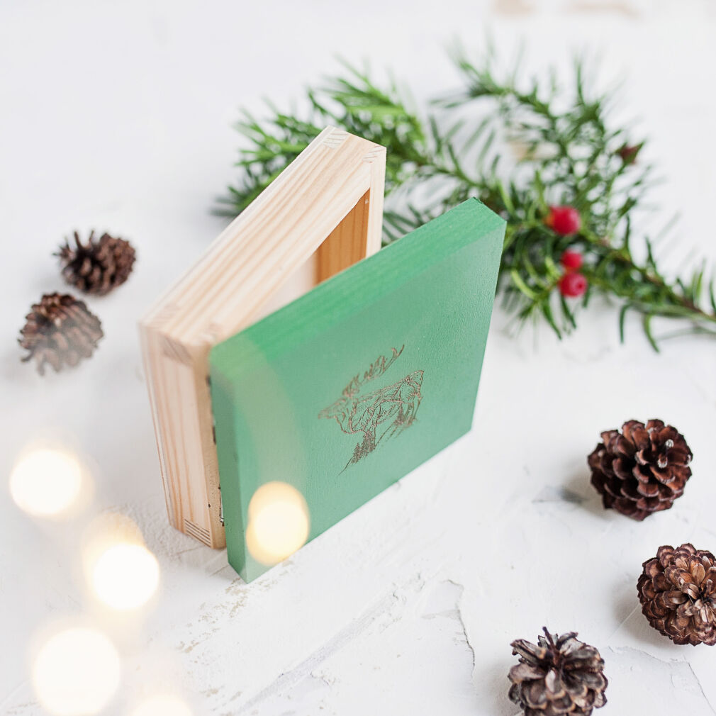 Drewniane butelkowe opakowanie na pendrive