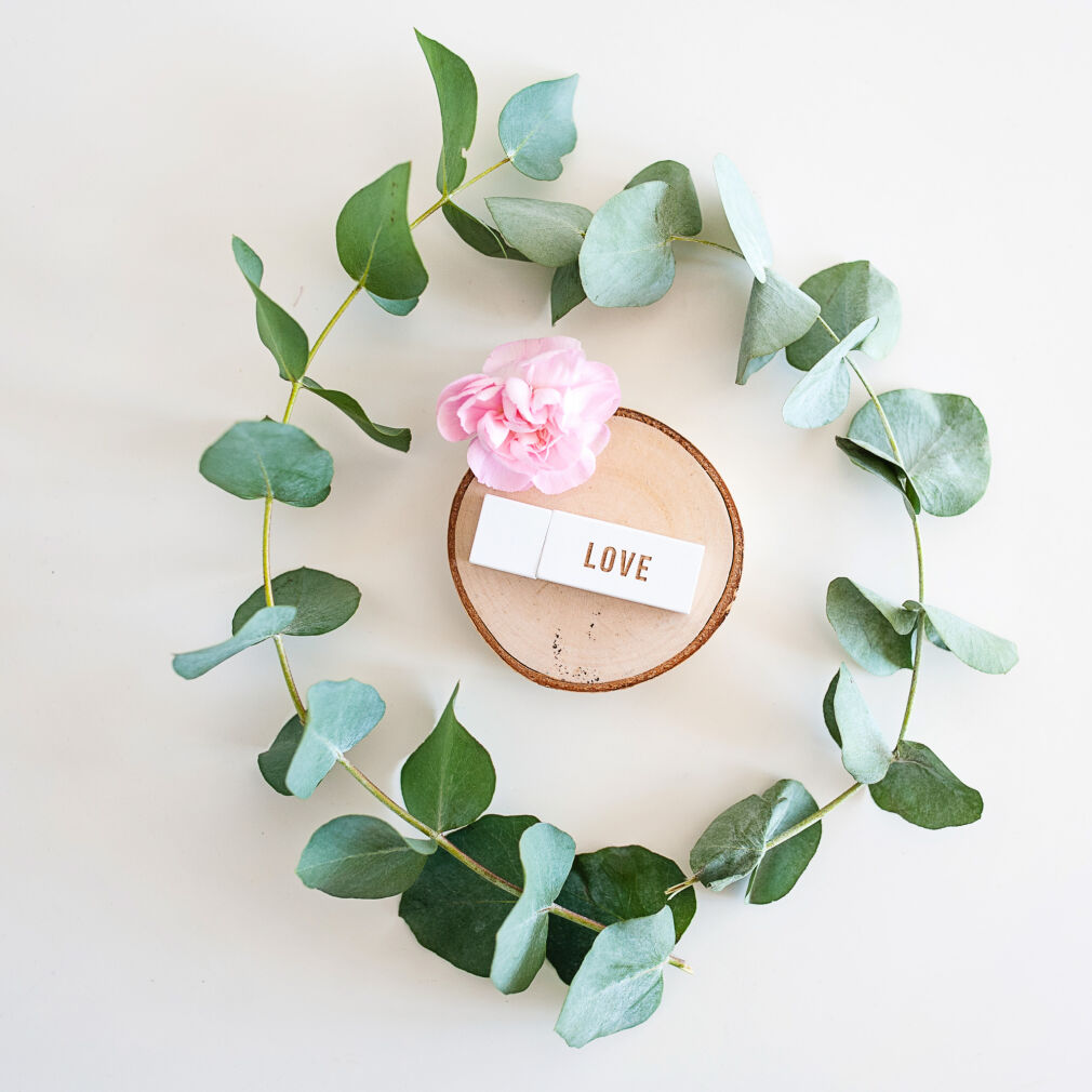 Pendrive 4 GB biały