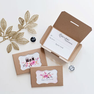 Blank gift certificate DOTS AND CAMERA - Camera - 2